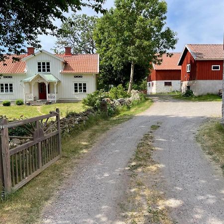 Falköping Backgardens Timmerstuga מראה חיצוני תמונה