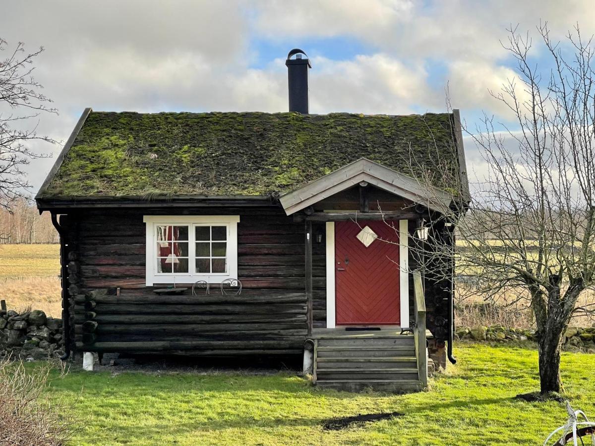 Falköping Backgardens Timmerstuga מראה חיצוני תמונה